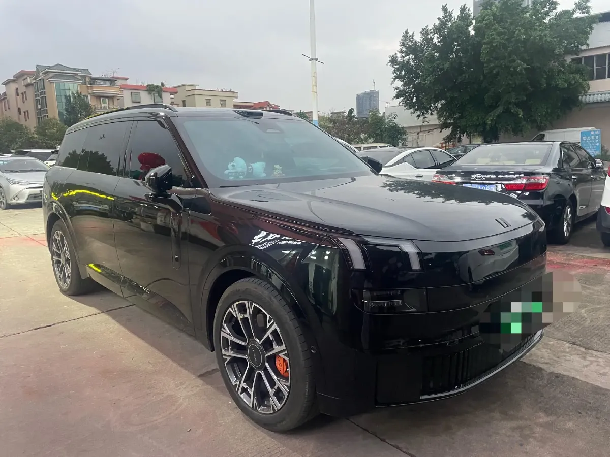 2025 LYNK&CO 900 1.5T 190HP L4 3DHT PHEV 43.3KWH,autocango,china used car exporter,china ev exporter,chinese used car exporter,chinese used ev exporter