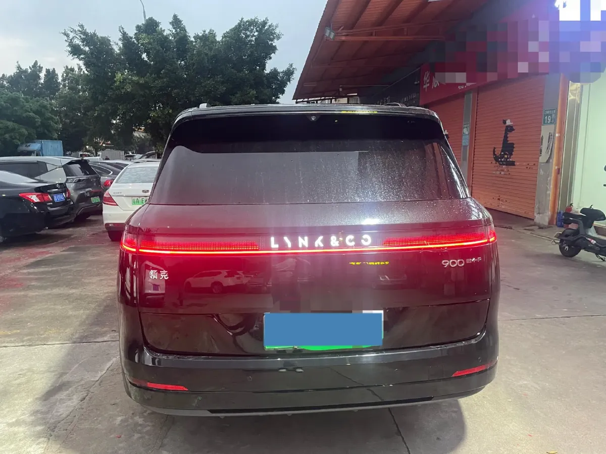 2025 LYNK&CO 900 1.5T 190HP L4 3DHT PHEV 43.3KWH,autocango,china used car exporter,china ev exporter,chinese used car exporter,chinese used ev exporter