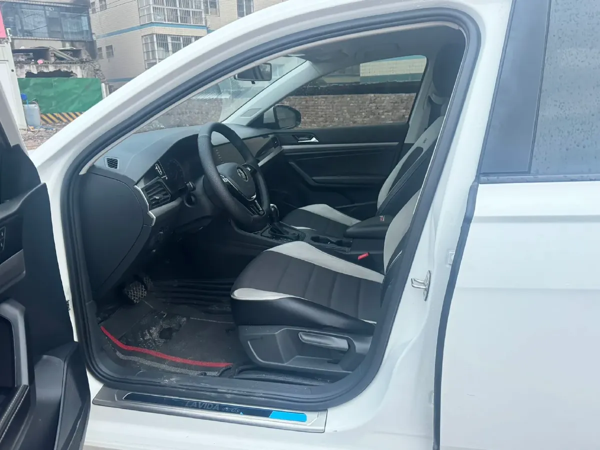 2018 Volkswagen Lavida 1.5L 112HP L4 6AT,autocango,china used car exporter,china ev exporter,chinese used car exporter,chinese used ev exporter