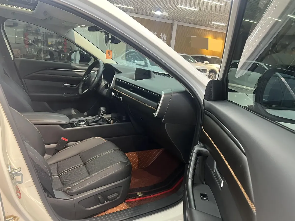 2023 Mazda CX-50 2.0L 155HP L4 6AT,autocango,china used car exporter,china ev exporter,chinese used car exporter,chinese used ev exporter