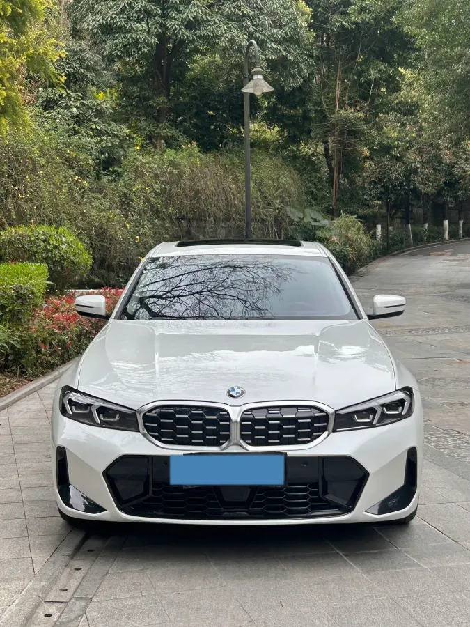 2025 BMW 3 Series 2.0T 184HP L4 8AT,autocango,china used car exporter,china ev exporter,chinese used car exporter,chinese used ev exporter