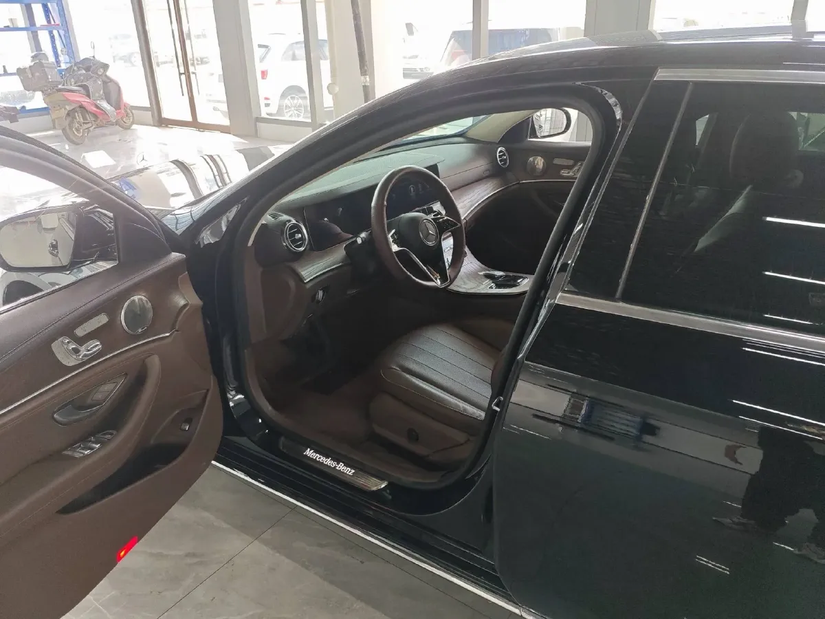 2023 Mercedes-Benz E Class 2.0T 258HP L4 9AT,autocango,china used car exporter,china ev exporter,chinese used car exporter,chinese used ev exporter