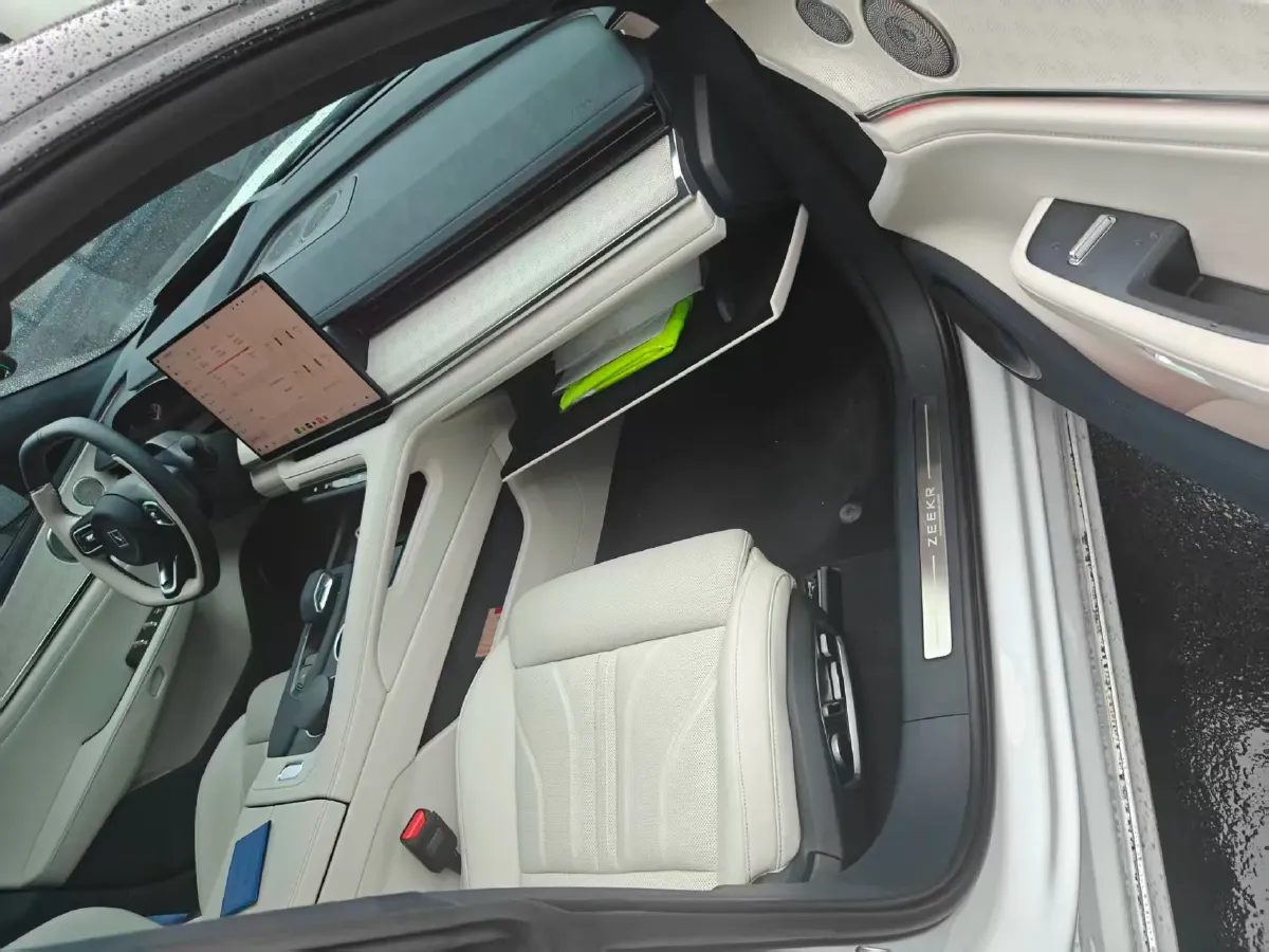 2026 Zeekr 001 BEV,autocango,china used car exporter,china ev exporter,chinese used car exporter,chinese used ev exporter