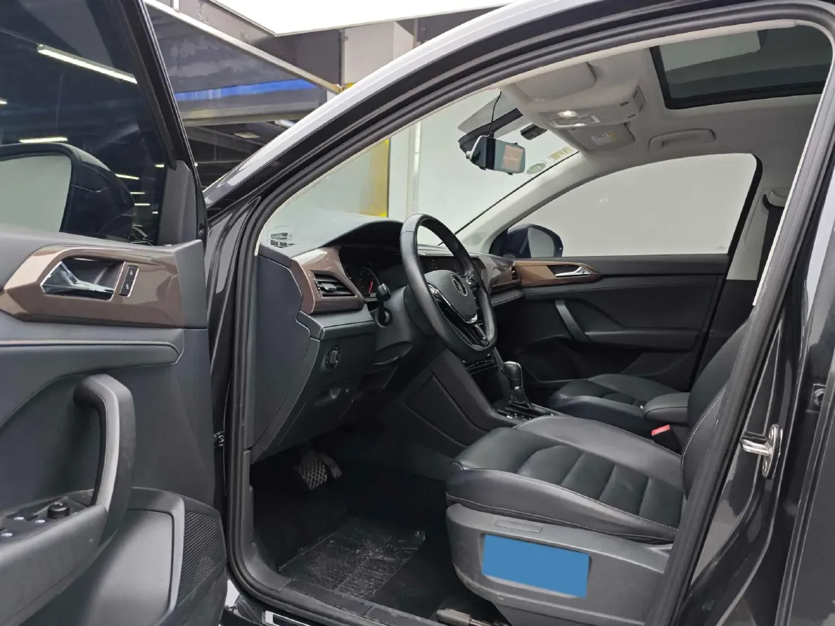 2021 Volkswagen Tharu 1.4T 150HP L4 7DCT,autocango,china used car exporter,china ev exporter,chinese used car exporter,chinese used ev exporter