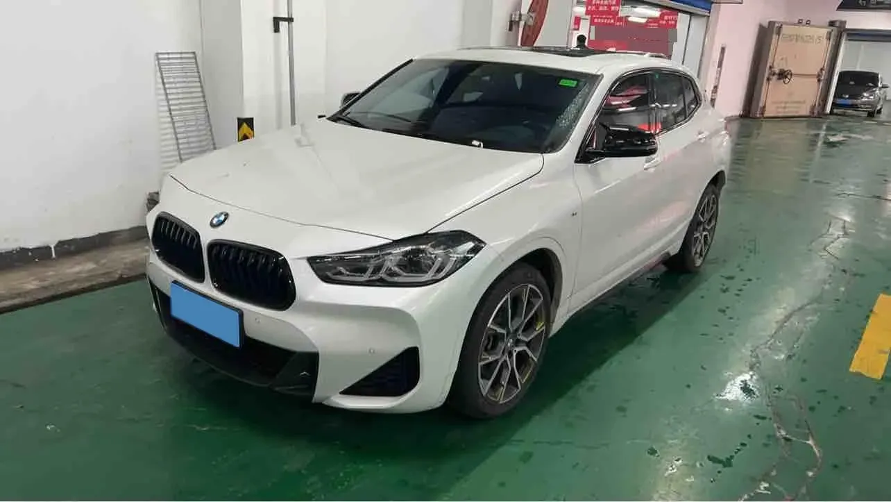 2022 BMW X2 2.0T 192HP L4 8AT,autocango,china used car exporter,china ev exporter,chinese used car exporter,chinese used ev exporter