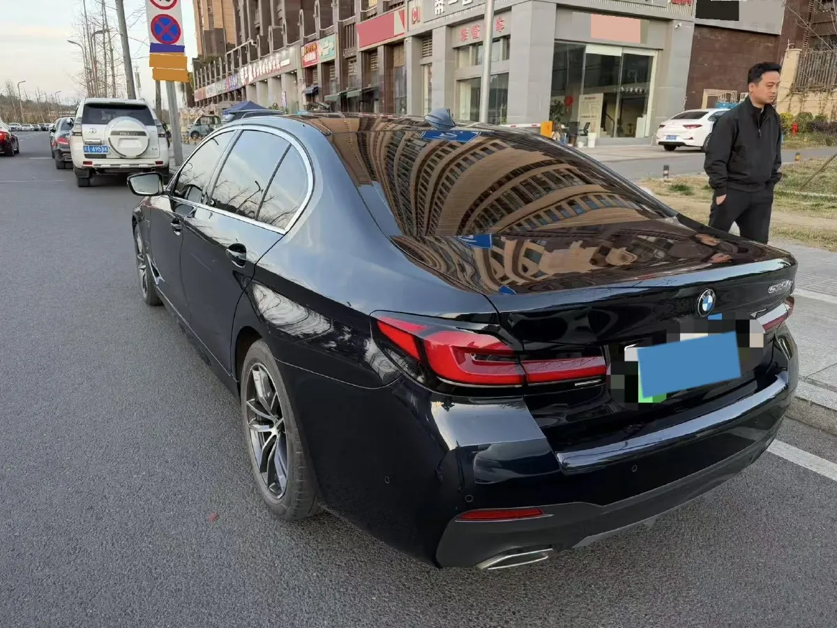 2021 BMW 5 Series 2.0T 184HP L4 8AT PHEV 17.7KWH,autocango,china used car exporter,china ev exporter,chinese used car exporter,chinese used ev exporter