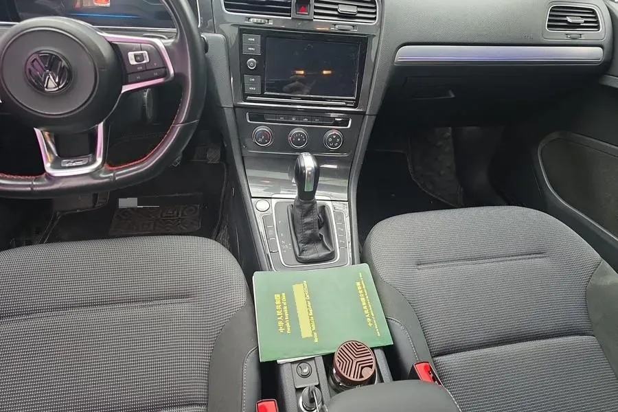 2019 Brilliance Auto V7 1.8T 231HP L4 7DCT,autocango,china used car exporter,china ev exporter,chinese used car exporter,chinese used ev exporter