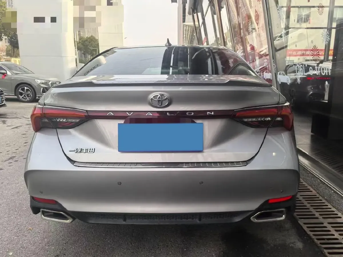 2022 Toyota Avalon 2.5L 209HP L4 8AT,autocango,china used car exporter,china ev exporter,chinese used car exporter,chinese used ev exporter