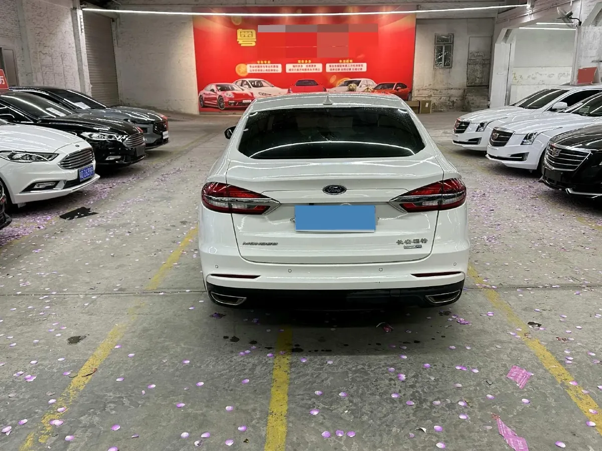 2018 Ford Mondeo 2.0T 204HP L4 6AT,autocango,china used car exporter,china ev exporter,chinese used car exporter,chinese used ev exporter