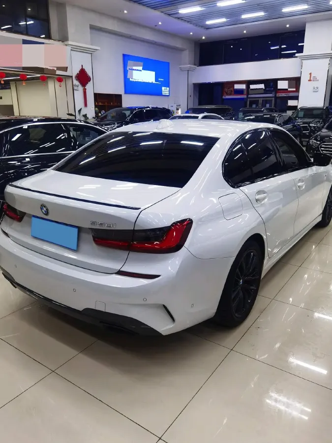 2022 BMW 3 Series 2.0T 184HP L4 8AT,autocango,china used car exporter,china ev exporter,chinese used car exporter,chinese used ev exporter