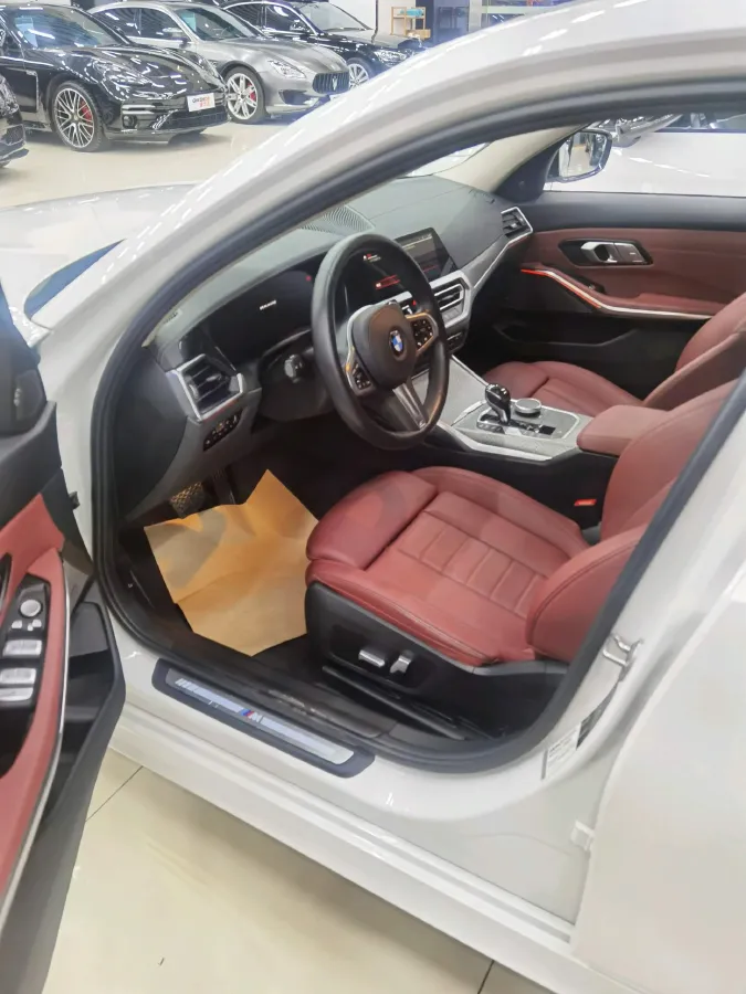 2022 BMW 3 Series 2.0T 184HP L4 8AT,autocango,china used car exporter,china ev exporter,chinese used car exporter,chinese used ev exporter