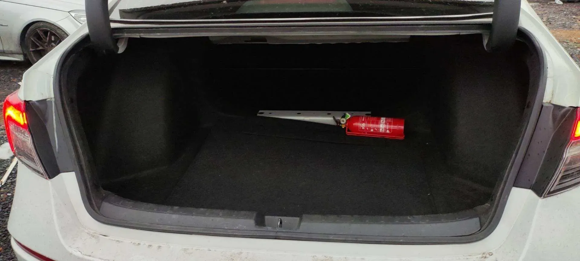 2022 Honda Civic 1.5T 182HP L4 CVT,autocango,china used car exporter,china ev exporter,chinese used car exporter,chinese used ev exporter