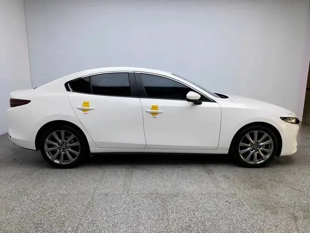 2023 Mazda 3 Axela 2.0L 158HP L4 6AT,autocango,china used car exporter,china ev exporter,chinese used car exporter,chinese used ev exporter
