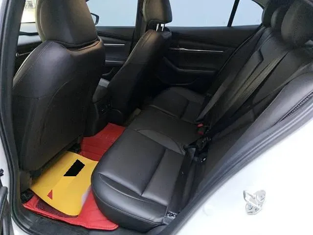 2023 Mazda 3 Axela 2.0L 158HP L4 6AT,autocango,china used car exporter,china ev exporter,chinese used car exporter,chinese used ev exporter