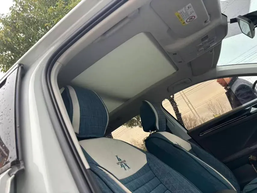 2022 Volkswagen T-Roc 1.4T 150HP L4 7DCT,autocango,china used car exporter,china ev exporter,chinese used car exporter,chinese used ev exporter