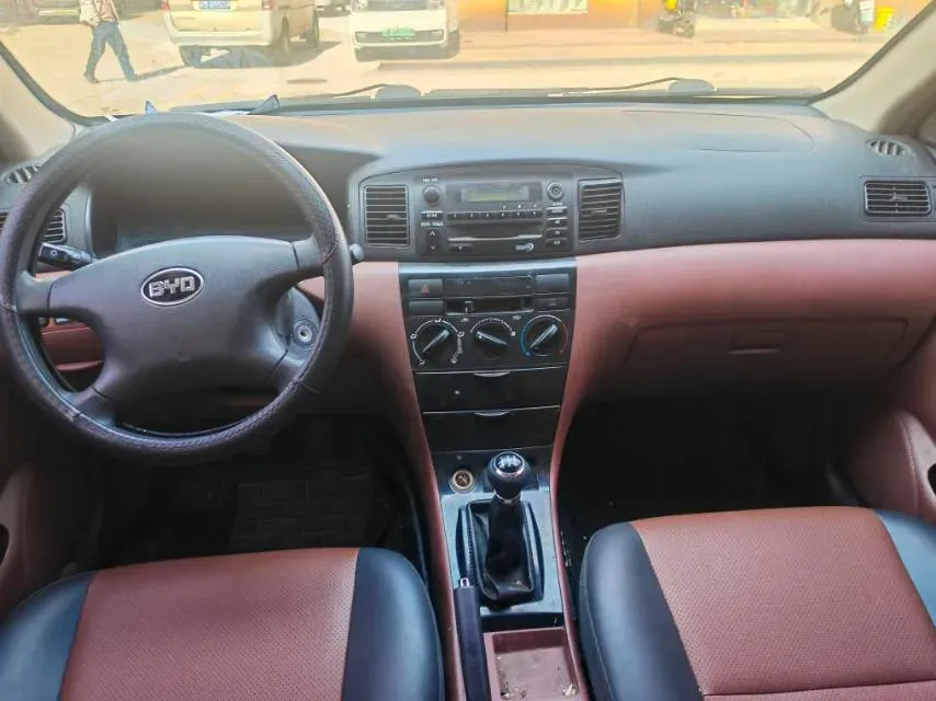 2018 BYD F3 1.5L 109HP L4 5MT,autocango,china used car exporter,china ev exporter,chinese used car exporter,chinese used ev exporter