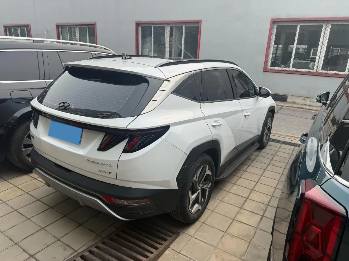 2023 Hyundai Tucson 1.5T 200HP L4 8AT,autocango,china used car exporter,china ev exporter,chinese used car exporter,chinese used ev exporter