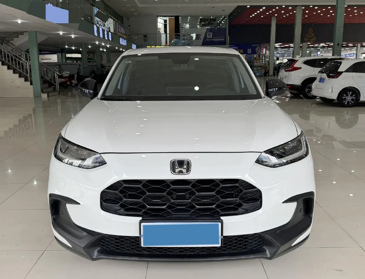 2023 Honda ZR-V 1.5T 182HP L4 CVT,autocango,china used car exporter,china ev exporter,chinese used car exporter,chinese used ev exporter