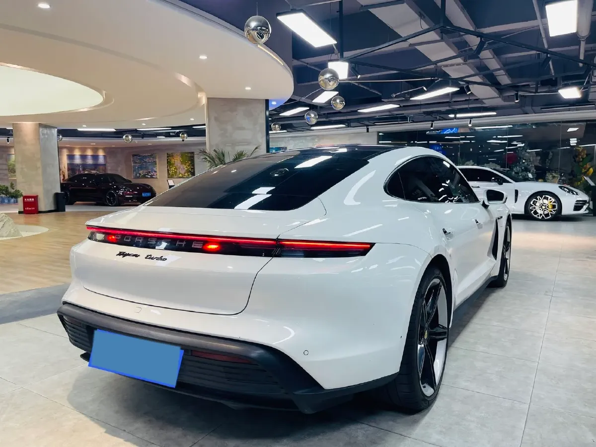 2020 Porsche Taycan 2AT BEV 79.2KWH,autocango,china used car exporter,china ev exporter,chinese used car exporter,chinese used ev exporter