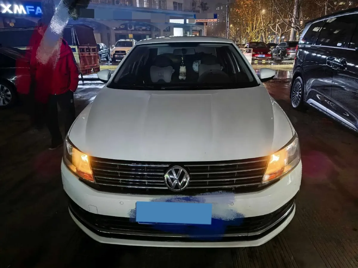 2017 Volkswagen Lavida 1.4T 131HP L4 7DCT,autocango,china used car exporter,china ev exporter,chinese used car exporter,chinese used ev exporter
