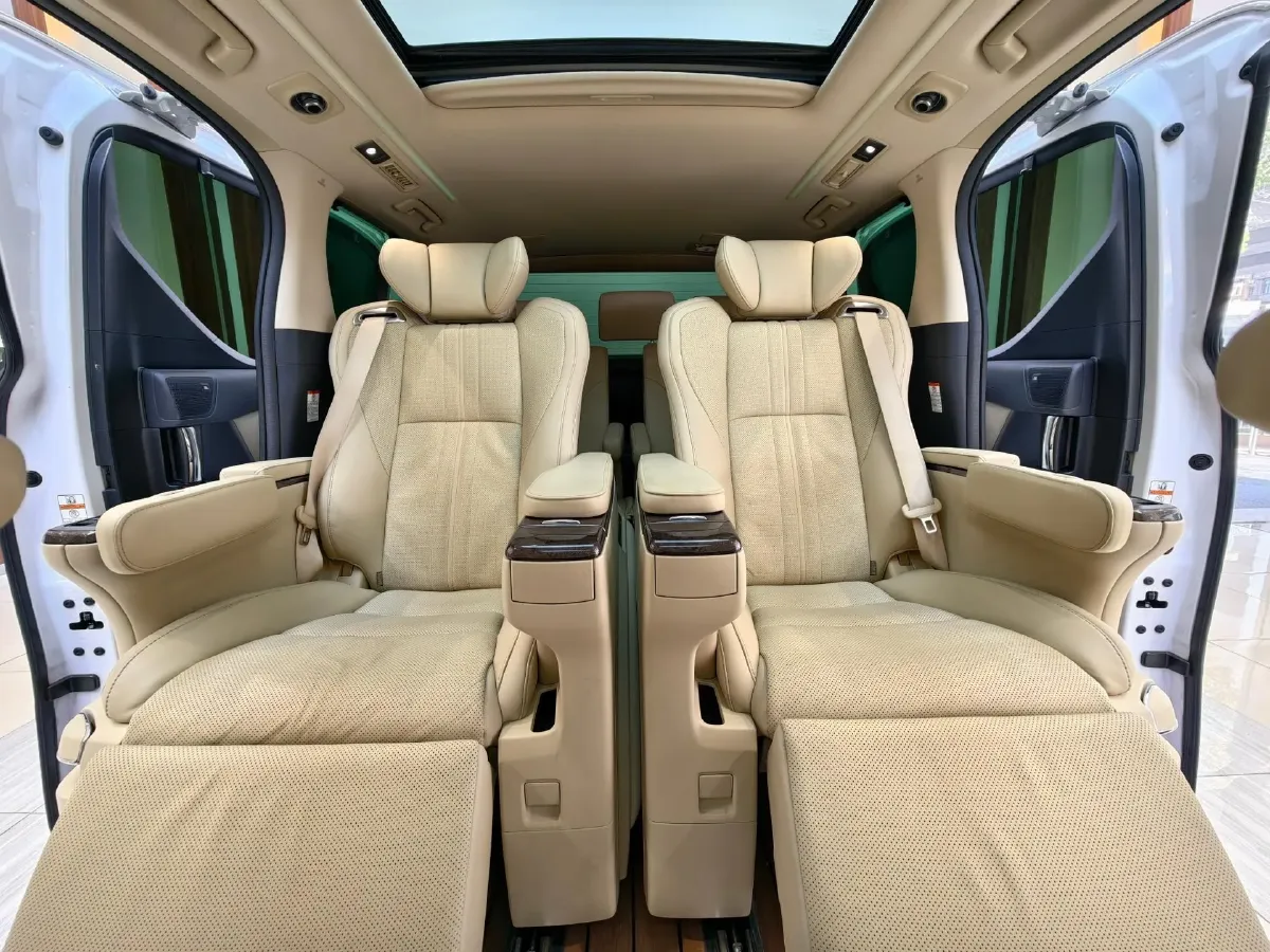 2021 Toyota Vellfire 2.5L 117HP L4 E-CVT Hybrid,autocango,china used car exporter,china ev exporter,chinese used car exporter,chinese used ev exporter