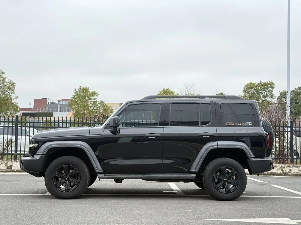 2021 Tank 300 2.0T 227HP L4 8AT,autocango,china used car exporter,china ev exporter,chinese used car exporter,chinese used ev exporter