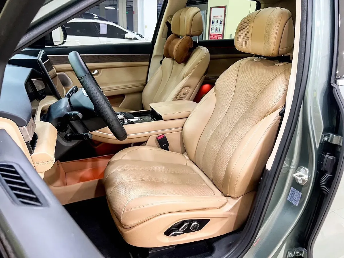 2022 Infiniti Q50L 2.0T 211HP L4 7AT,autocango,china used car exporter,china ev exporter,chinese used car exporter,chinese used ev exporter