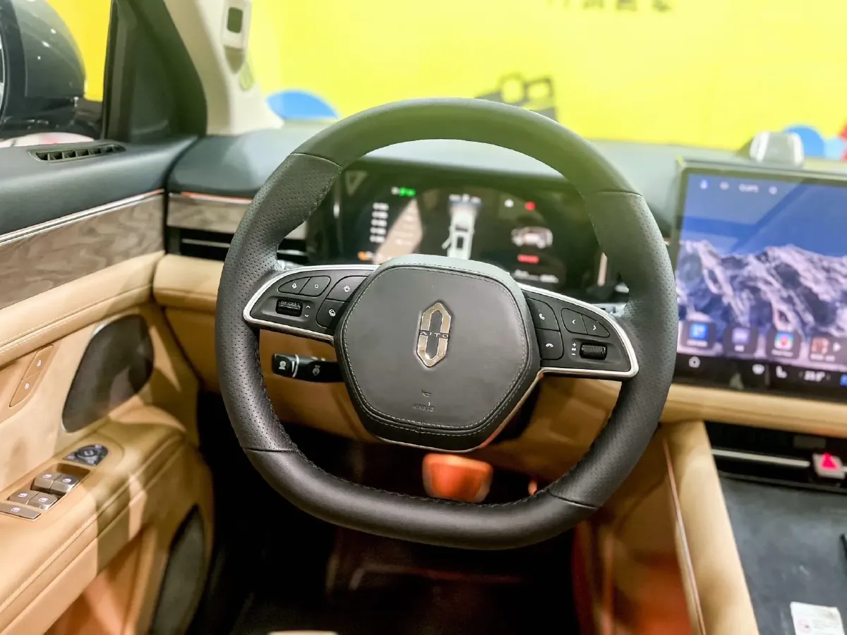 2022 Infiniti Q50L 2.0T 211HP L4 7AT,autocango,china used car exporter,china ev exporter,chinese used car exporter,chinese used ev exporter