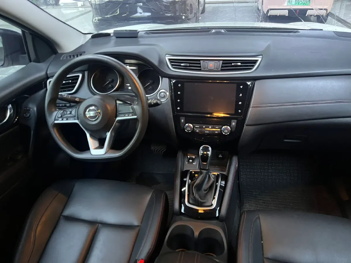 2023 Nissan Qashqai 2.0L 151HP L4 CVT,autocango,china used car exporter,china ev exporter,chinese used car exporter,chinese used ev exporter