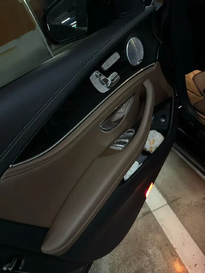 2021 Mercedes-Benz E Class 2.0T 258HP L4 9AT,autocango,china used car exporter,china ev exporter,chinese used car exporter,chinese used ev exporter