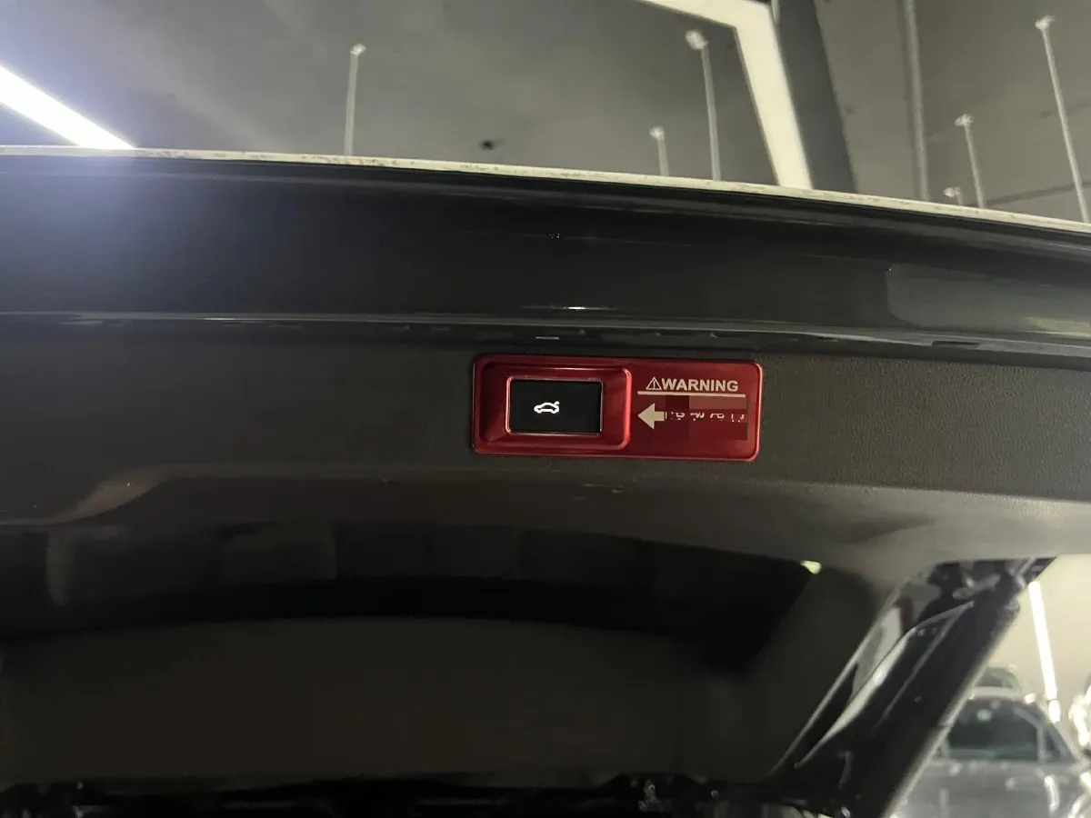 2023 Volkswagen Talagon 2.0T 220HP L4 7DCT,autocango,china used car exporter,china ev exporter,chinese used car exporter,chinese used ev exporter