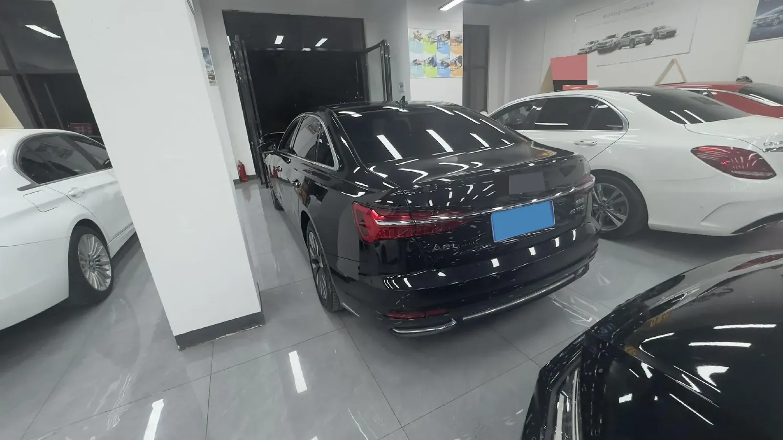 2021 Audi A6L 2.0T 224HP L4 7DCT,autocango,china used car exporter,china ev exporter,chinese used car exporter,chinese used ev exporter