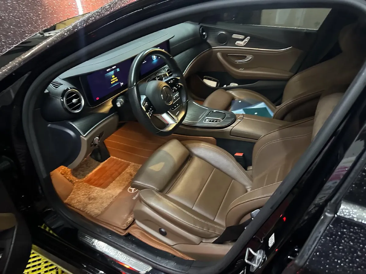 2022 Mercedes-Benz GLC Class 2.0T 258HP L4 9AT,autocango,china used car exporter,china ev exporter,chinese used car exporter,chinese used ev exporter