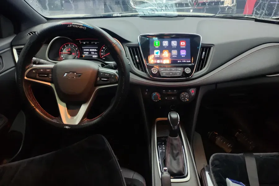 2020 Chevrolet Monza 1.3T 163HP L3 6AT,autocango,china used car exporter,china ev exporter,chinese used car exporter,chinese used ev exporter