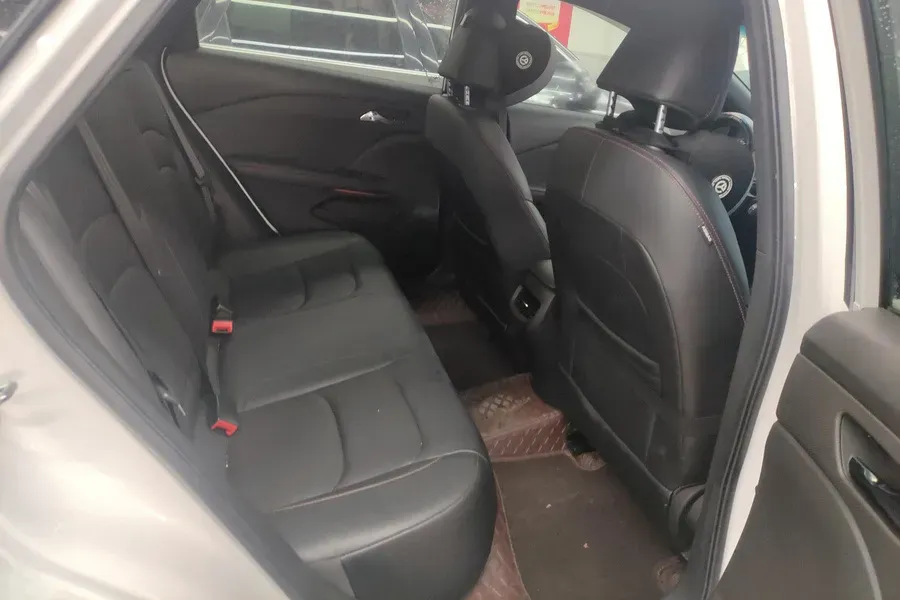 2020 Chevrolet Monza 1.3T 163HP L3 6AT,autocango,china used car exporter,china ev exporter,chinese used car exporter,chinese used ev exporter