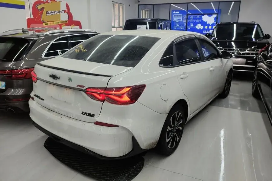 2020 Chevrolet Monza 1.3T 163HP L3 6AT,autocango,china used car exporter,china ev exporter,chinese used car exporter,chinese used ev exporter