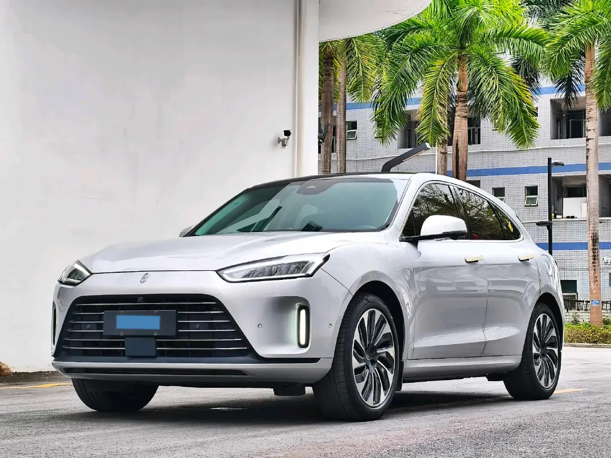 2022 JMC YuHu 7 2.0T 141HP L4 8AT,autocango,china used car exporter,china ev exporter,chinese used car exporter,chinese used ev exporter