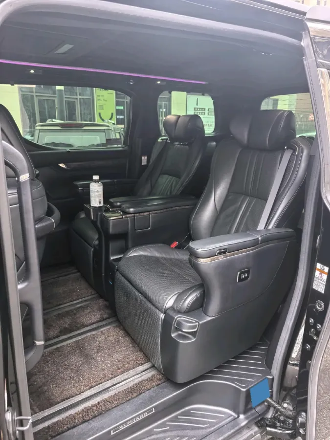 2020 Toyota Alphard 2.5L 117HP L4 E-CVT Hybrid,autocango,china used car exporter,china ev exporter,chinese used car exporter,chinese used ev exporter