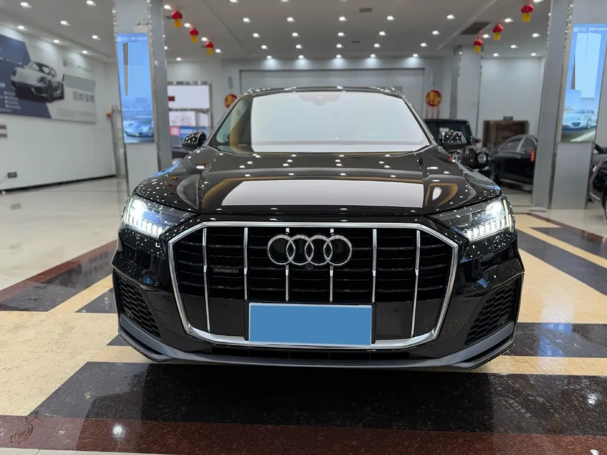 2020 Audi Q7 3.0T 340HP V6 8AT,autocango,china used car exporter,china ev exporter,chinese used car exporter,chinese used ev exporter
