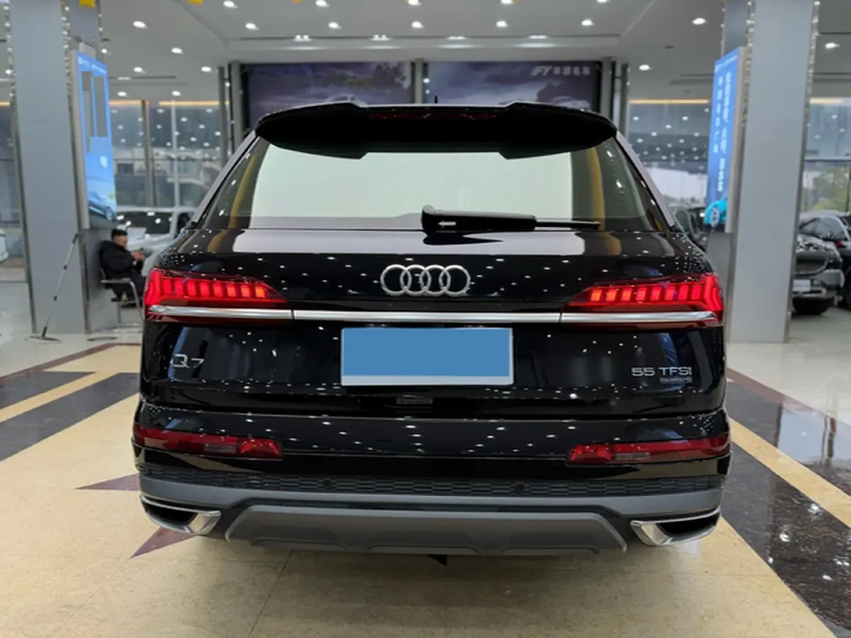 2020 Audi Q7 3.0T 340HP V6 8AT,autocango,china used car exporter,china ev exporter,chinese used car exporter,chinese used ev exporter