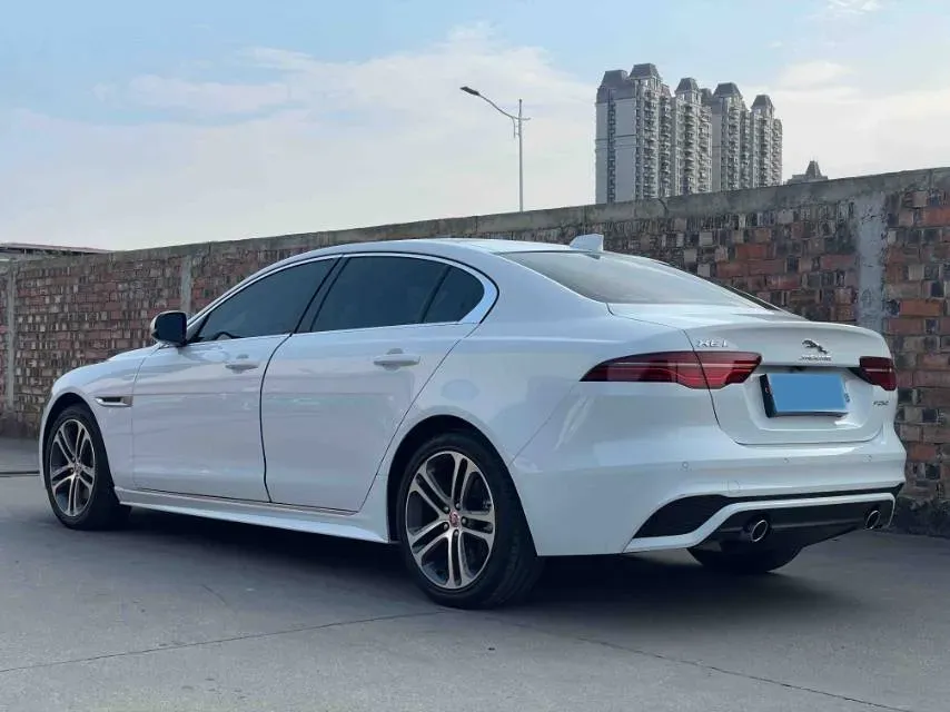 2021 Jaguar XEL 2.0T 250HP L4 8AT,autocango,china used car exporter,china ev exporter,chinese used car exporter,chinese used ev exporter