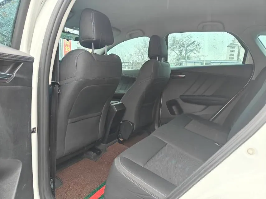 2021 MG Pilot 1.5T 173HP L4 7DCT,autocango,china used car exporter,china ev exporter,chinese used car exporter,chinese used ev exporter