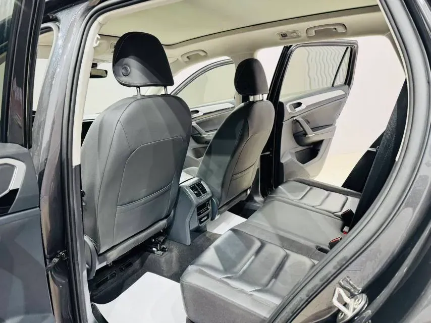 2021 Volkswagen Tayron 1.4T 150HP L4 7DCT,autocango,china used car exporter,china ev exporter,chinese used car exporter,chinese used ev exporter