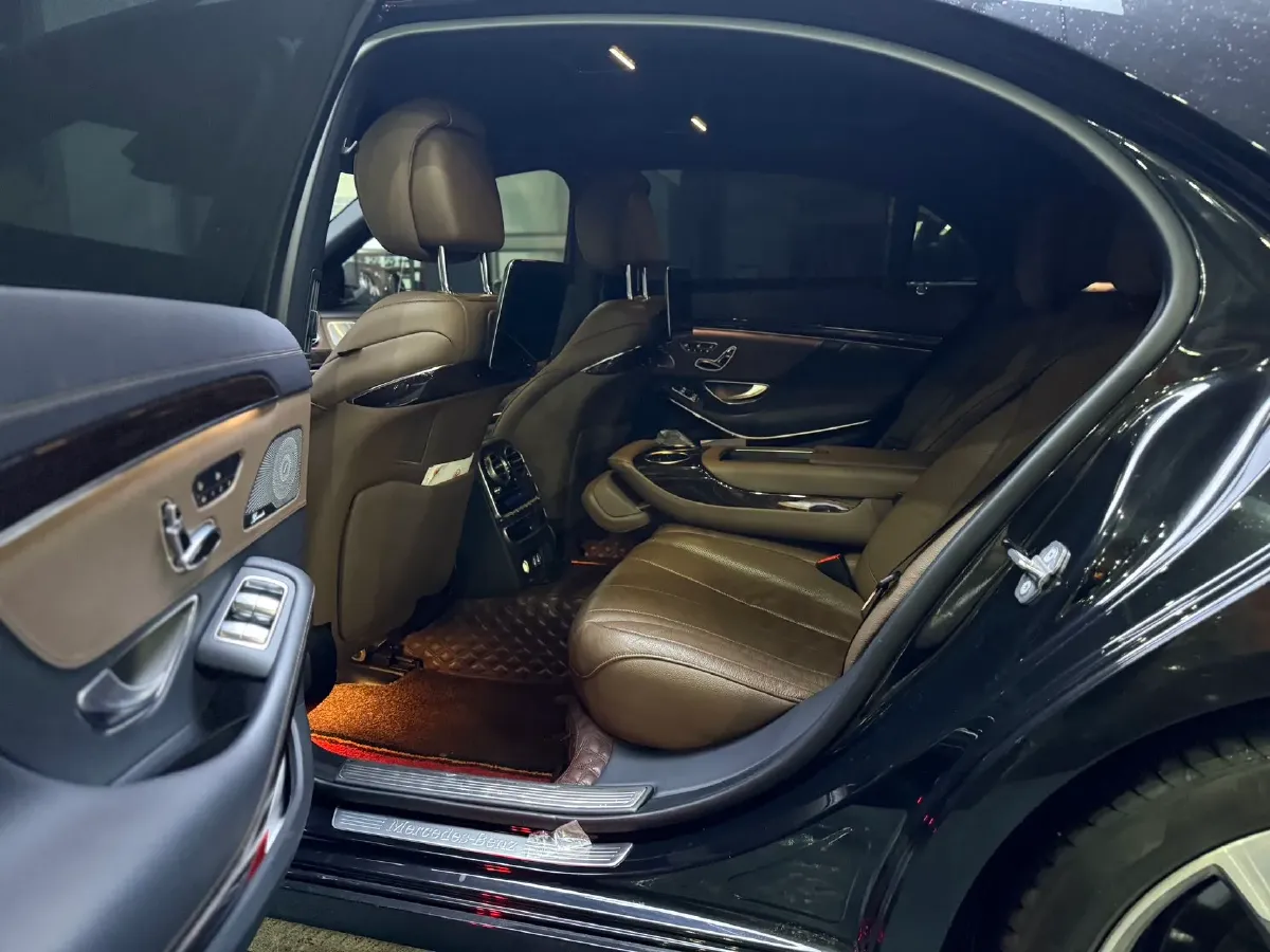 2020 Mercedes-Benz S Class 3.0T 299HP L6 9AT,autocango,china used car exporter,china ev exporter,chinese used car exporter,chinese used ev exporter