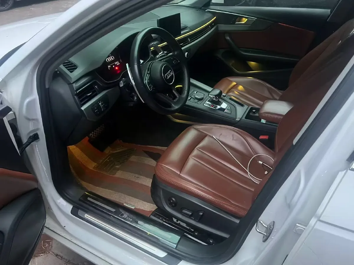 2019 Audi A4L 2.0T 190HP L4 7DCT,autocango,china used car exporter,china ev exporter,chinese used car exporter,chinese used ev exporter