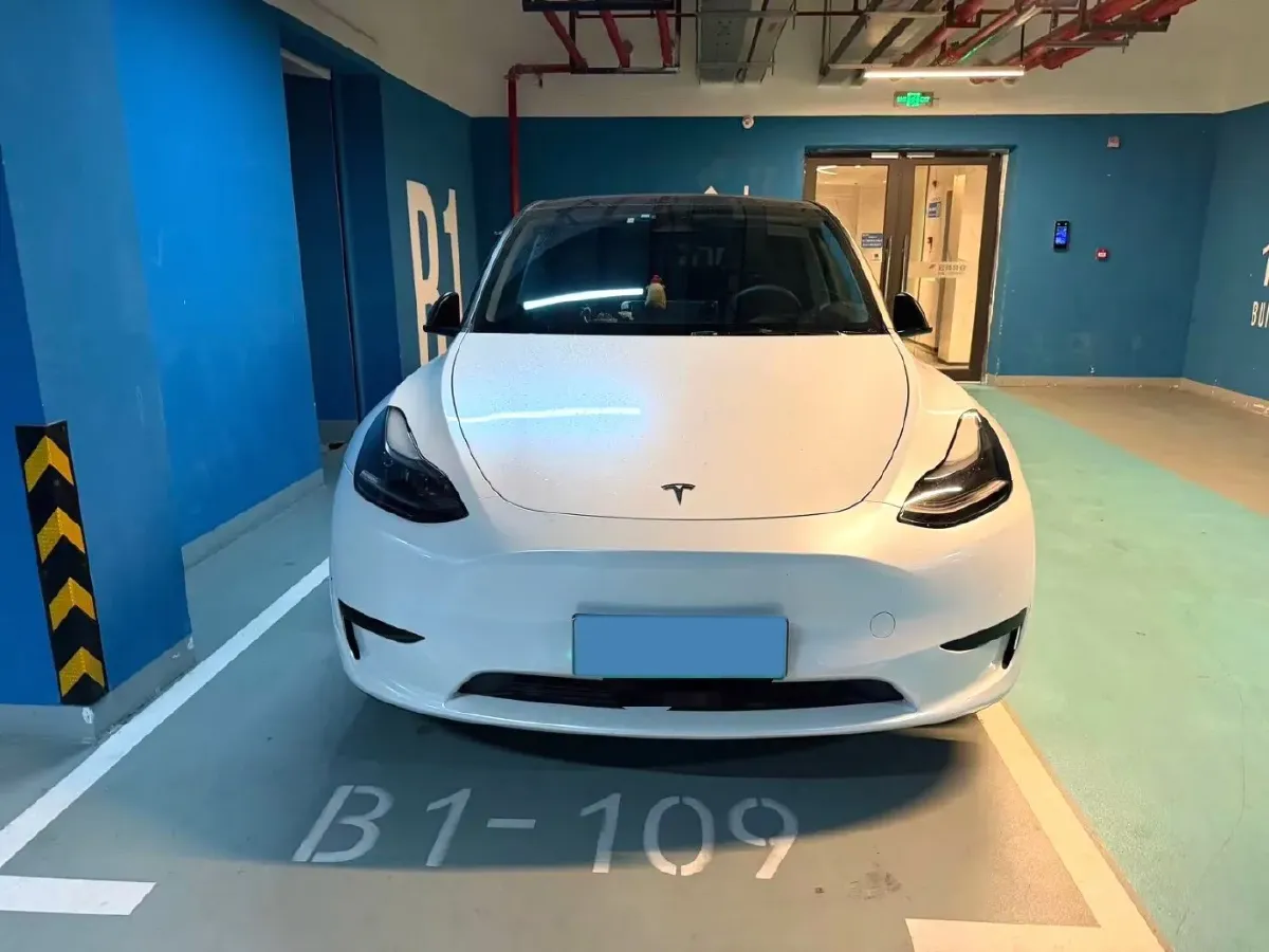 2022 Tesla Model Y BEV 60KWH,autocango,china used car exporter,china ev exporter,chinese used car exporter,chinese used ev exporter