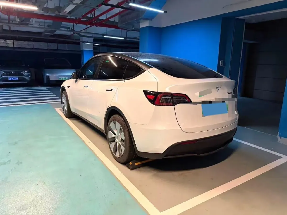 2022 Tesla Model Y BEV 60KWH,autocango,china used car exporter,china ev exporter,chinese used car exporter,chinese used ev exporter