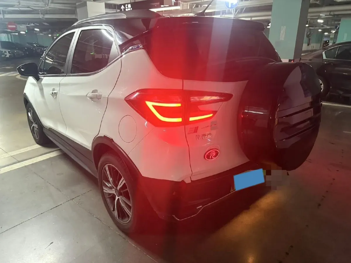2018 BYD Yuan BEV 43.2KWH,autocango,china used car exporter,china ev exporter,chinese used car exporter,chinese used ev exporter