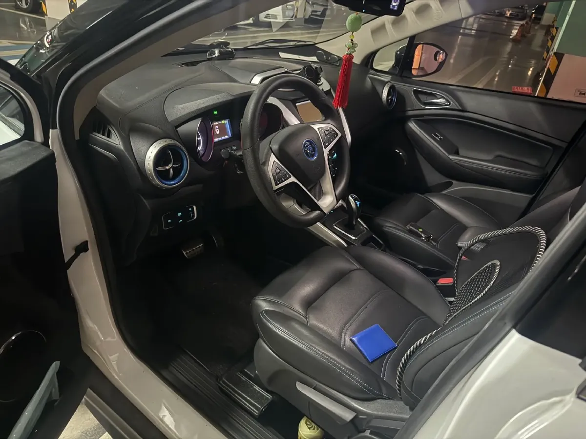 2018 BYD Yuan BEV 43.2KWH,autocango,china used car exporter,china ev exporter,chinese used car exporter,chinese used ev exporter