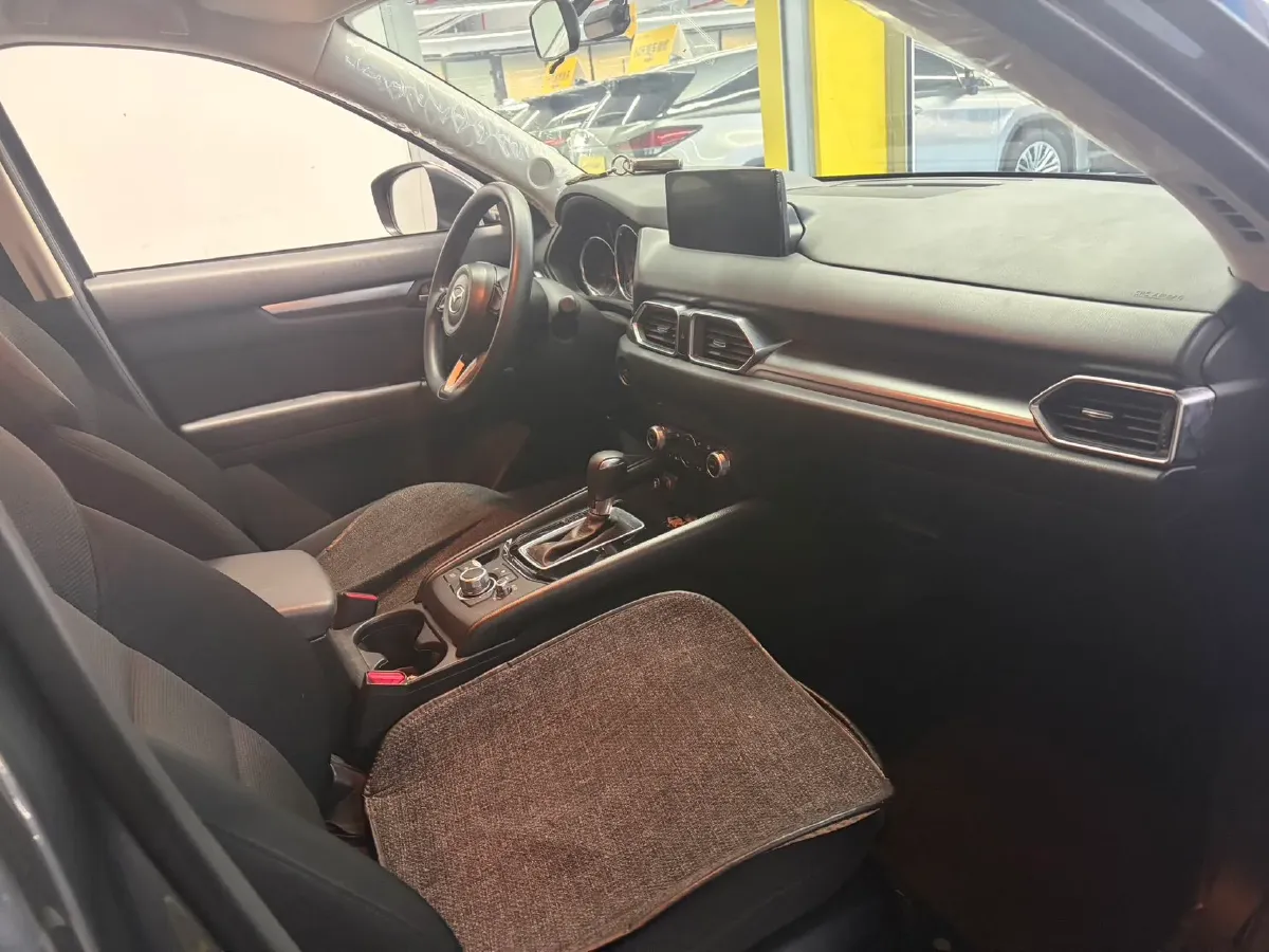 2022 MAXUS XinTu V90 2.0T 150HP L4 6AT,autocango,china used car exporter,china ev exporter,chinese used car exporter,chinese used ev exporter